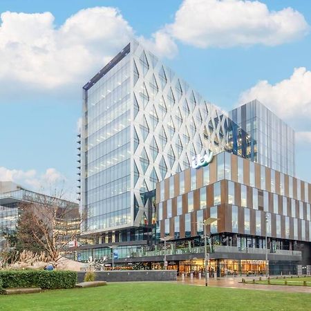 Stylish Mediacity 2Bed, Sleeps 6, Amazing Views Манчестер Экстерьер фото
